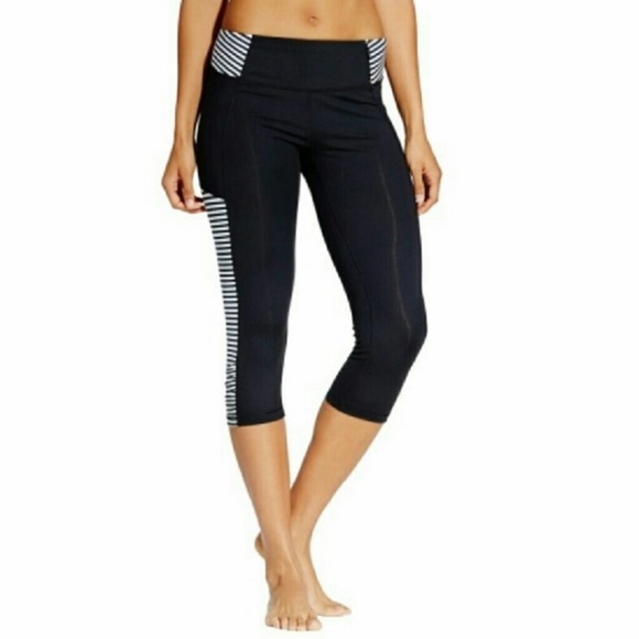{Calia} Essential Stripe Tight Fit Capri in Black & White - Women’s Small - Picture 1 of 11